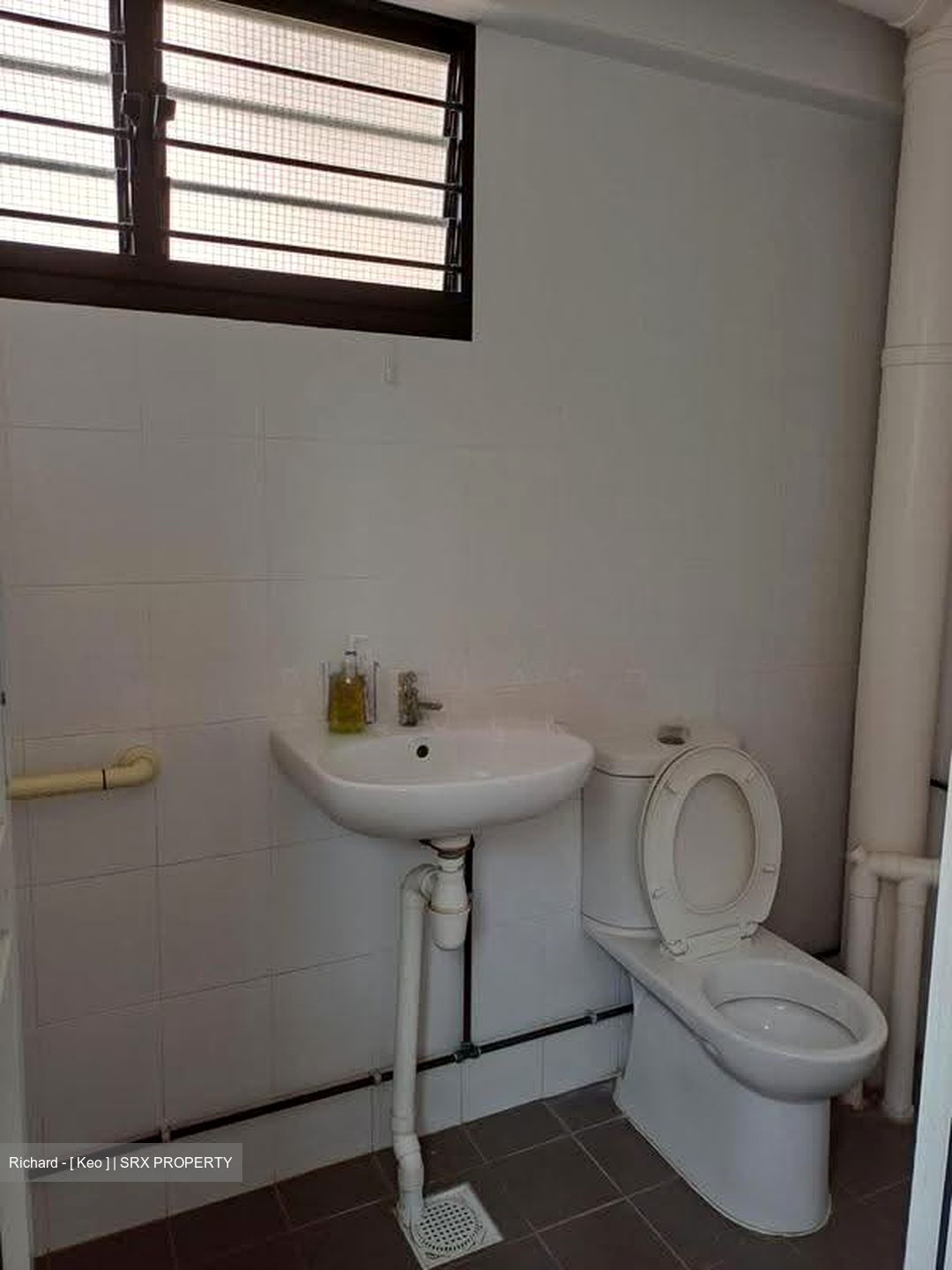 Blk 230 Tampines Street 24 (Tampines), HDB 5 Rooms #631124491